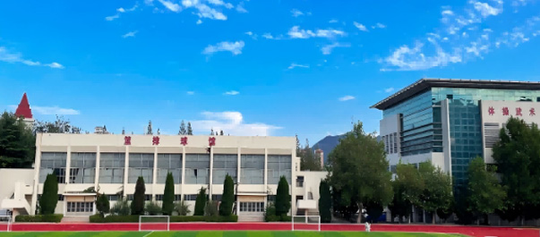 2025鲁东大学在湖南录取分数线多少？最低421分