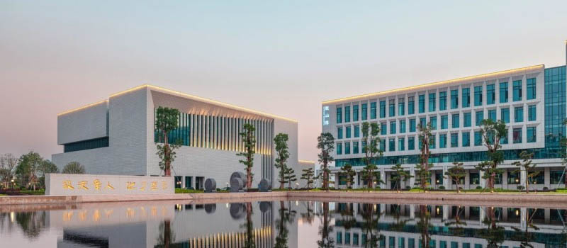 福耀科技大学校园风景